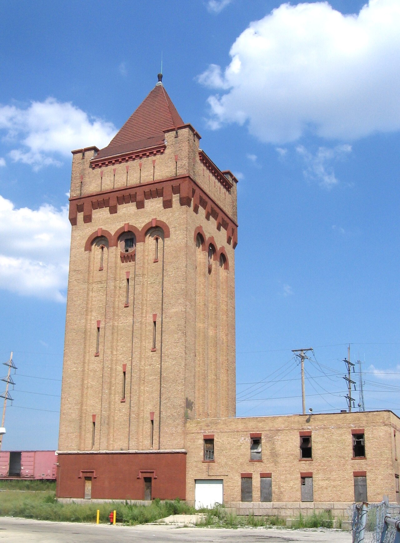 A commercial building in the Cicero area